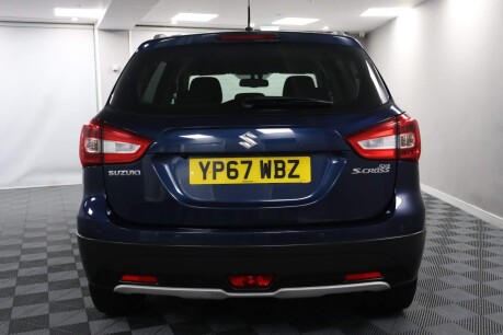 Suzuki SX4 S-Cross SZ-T BOOSTERJET 8