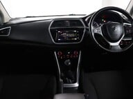 Suzuki SX4 S-Cross SZ-T BOOSTERJET 41