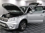 Suzuki Vitara SZ-T 14