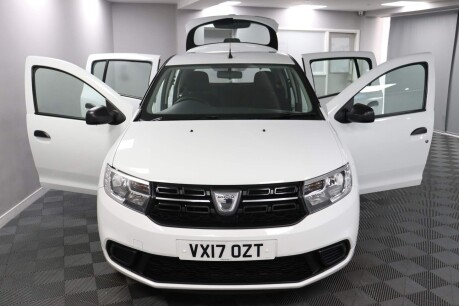 Dacia Sandero AMBIANCE TCE 7