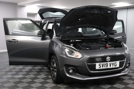 Suzuki Swift SZ5 BOOSTERJET SHVS MHEV 15