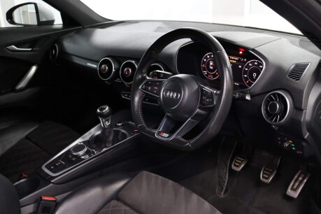 Audi TT TFSI S LINE 3