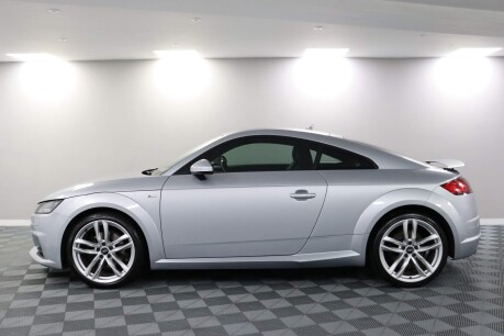 Audi TT TFSI S LINE 18