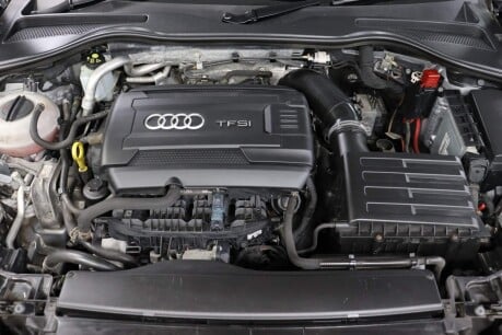 Audi TT TFSI S LINE 43