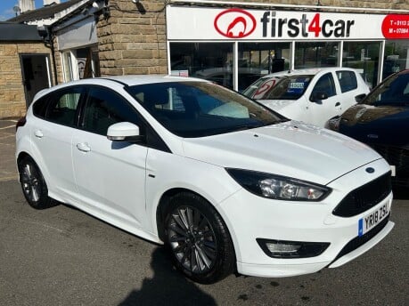 Ford Focus ST-LINE 6