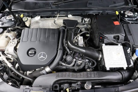 Mercedes-Benz A Class A 200 AMG LINE EXECUTIVE 45