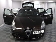 Alfa Romeo Giulietta JTDM-2 VELOCE S/S 7