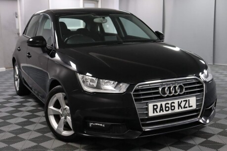 Audi A1 SPORTBACK TFSI SPORT 19