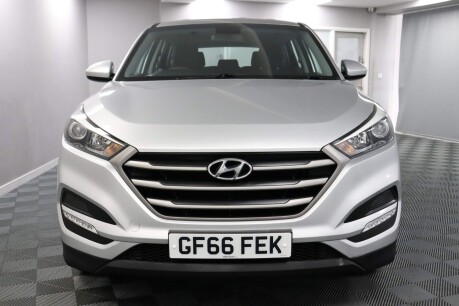 Hyundai TUCSON GDI S BLUE DRIVE 2