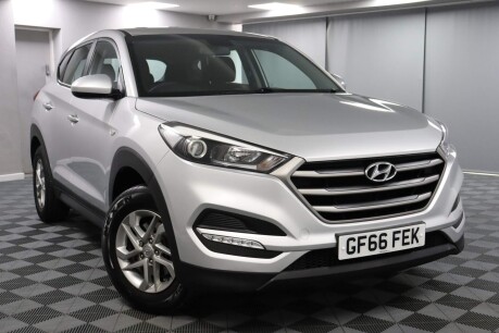 Hyundai TUCSON GDI S BLUE DRIVE 19