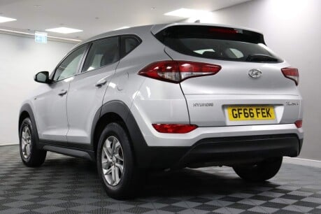 Hyundai TUCSON GDI S BLUE DRIVE 22