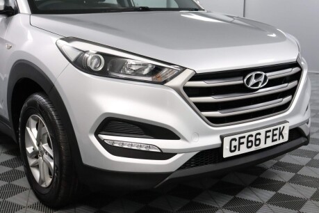 Hyundai TUCSON GDI S BLUE DRIVE 26