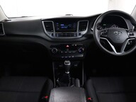 Hyundai TUCSON GDI S BLUE DRIVE 38