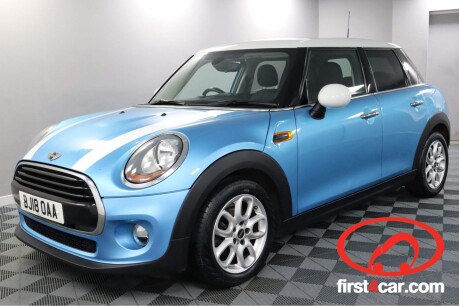 Mini Hatch COOPER