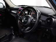 Mini Hatch COOPER 3