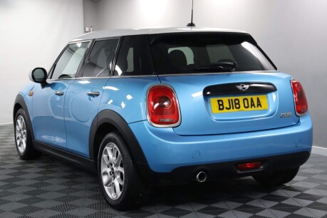 Mini Hatch COOPER 10