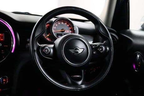 Mini Hatch COOPER 43