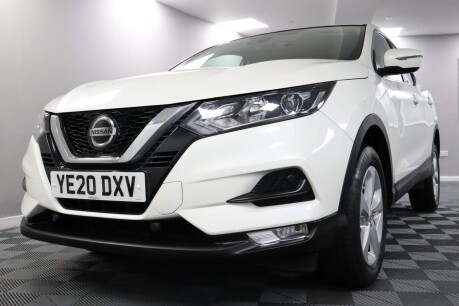 Nissan Qashqai DIG-T ACENTA PREMIUM 28