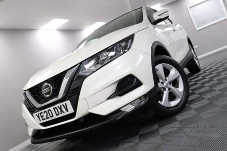 Nissan Qashqai DIG-T ACENTA PREMIUM 32