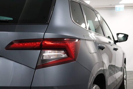 Skoda Karoq SE TECHNOLOGY TDI 21