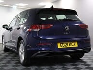 Volkswagen Golf LIFE TSI 29