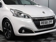 Peugeot 208 S/S TECH EDITION 24