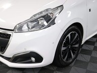 Peugeot 208 S/S TECH EDITION 31