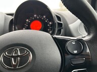 Toyota Aygo VVT-I X-PRESS 17