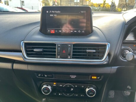 Mazda 3 D SPORT NAV 18