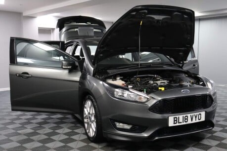 Ford Focus ST-LINE 15