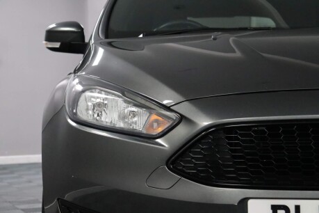 Ford Focus ST-LINE 25