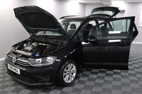 Volkswagen Golf SV SE TSI DSG 16