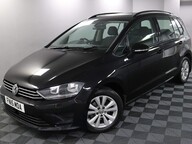 Volkswagen Golf SV SE TSI DSG 20