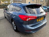 Ford Focus ST-LINE 11