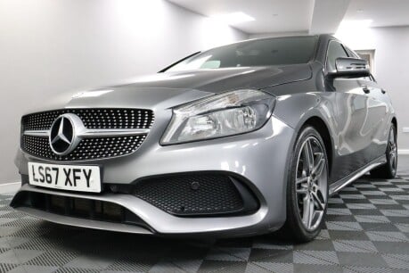 Mercedes-Benz A Class A 200 D AMG LINE 28