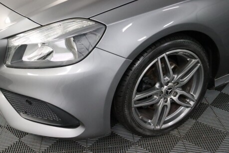 Mercedes-Benz A Class A 200 D AMG LINE 31