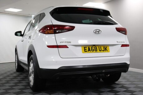 Hyundai TUCSON GDI SE NAV 29