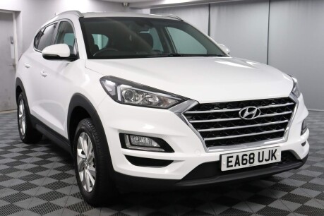 Hyundai TUCSON GDI SE NAV 30