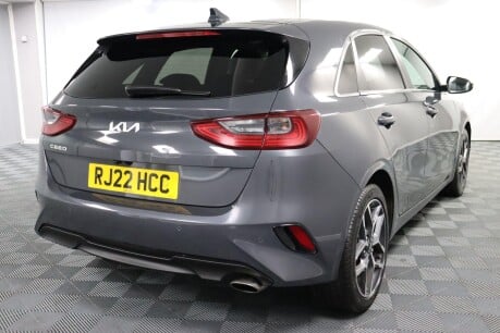 Kia Ceed 3 ISG 11