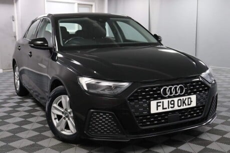 Audi A1 SPORTBACK TFSI SE 19