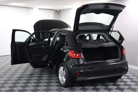 Audi A1 SPORTBACK TFSI SE 21