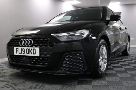 Audi A1 SPORTBACK TFSI SE 28