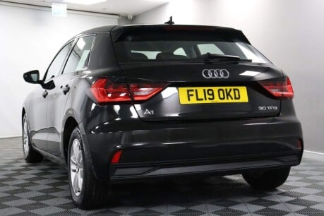 Audi A1 SPORTBACK TFSI SE 29