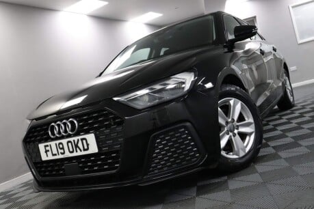 Audi A1 SPORTBACK TFSI SE 32