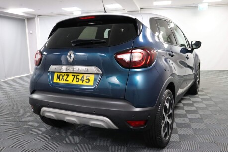 Renault Captur GT LINE TCE 11