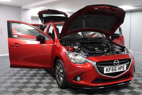 Mazda 2 SPORT BLACK 15