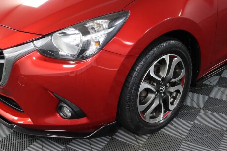 Mazda 2 SPORT BLACK 31