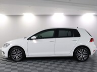 Volkswagen Golf SE NAVIGATION TDI BLUEMOTION TECHNOLOGY DSG 18