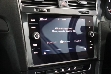 Volkswagen Golf SE NAVIGATION TDI BLUEMOTION TECHNOLOGY DSG 39