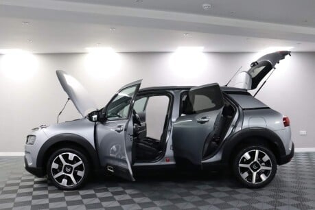 Citroen C4 Cactus PURETECH FLAIR S/S 4